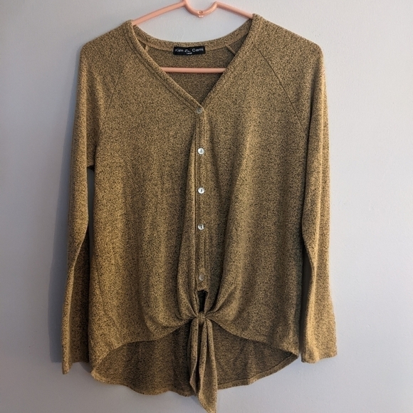 𝅺KIM & Cami Tie Front Top  Mustard Yellow Small - Picture 1 of 5